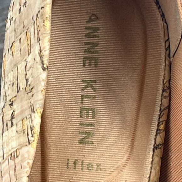 Anne Klein Pumps Women Size 9 Tan Brown Benedette Cork Block Heel Modern - Picture 9 of 12